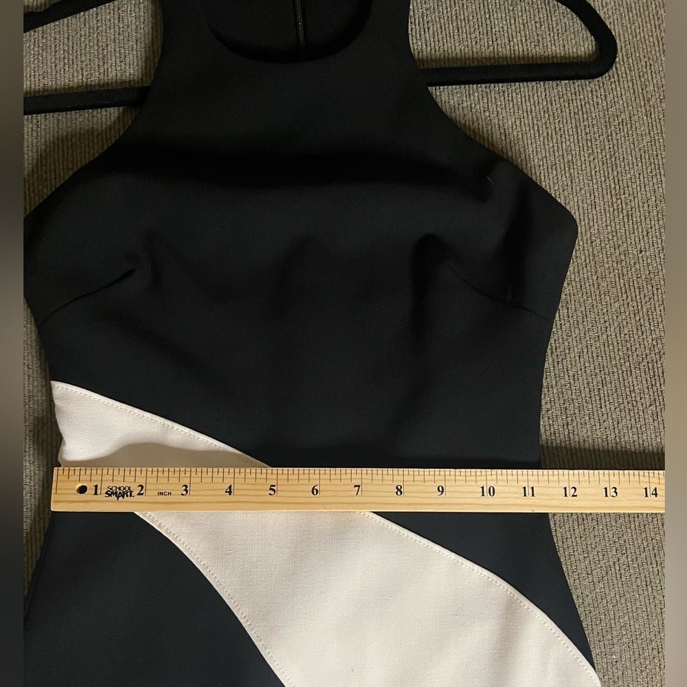 Elizabeth and James Shylen Asymmetrical Midi Dress in Black & White Sz 0 - Picture 12 of 16